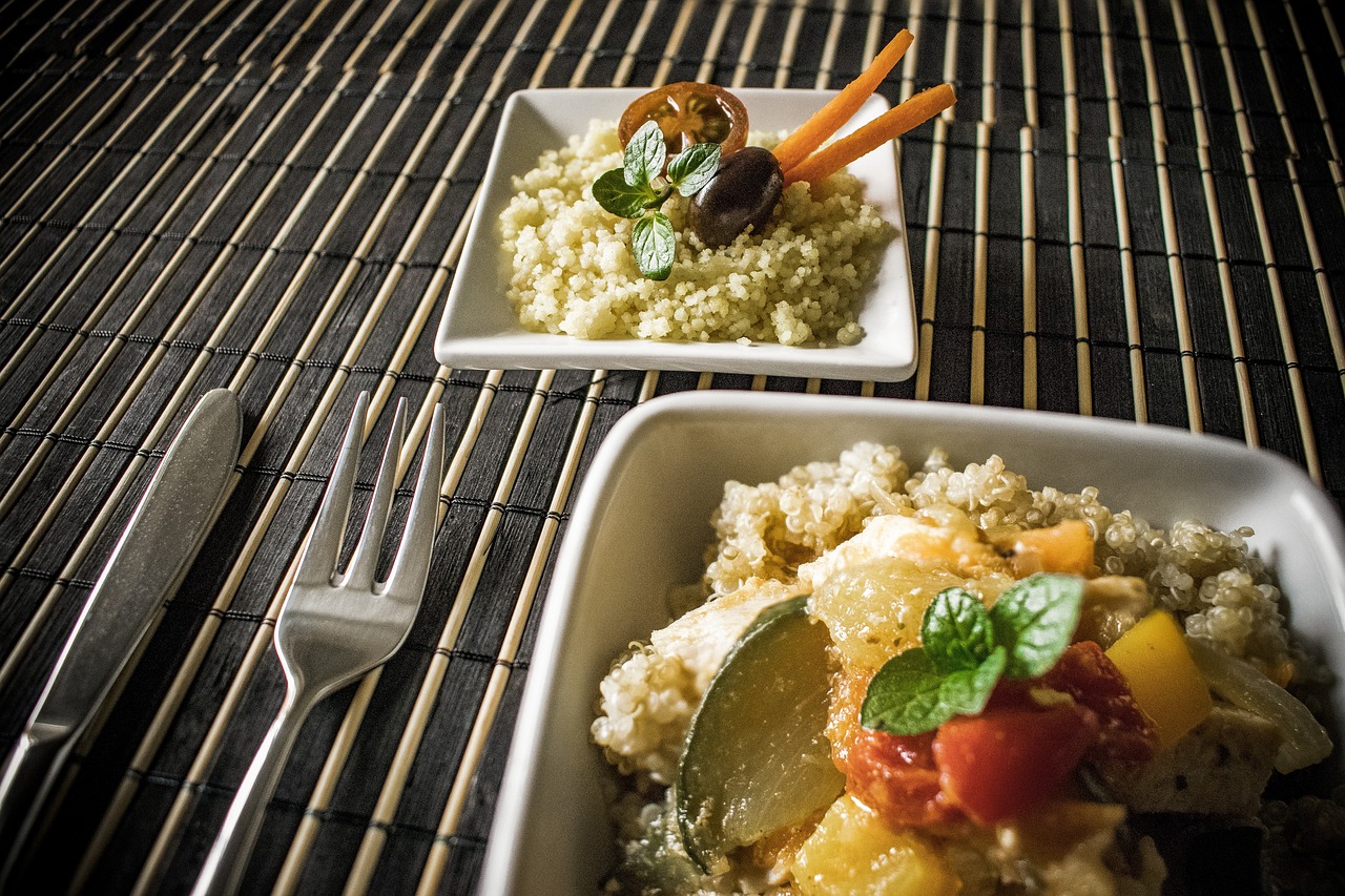 Ensalada de Quinoa y Aguacate: Frescura y Nutrición