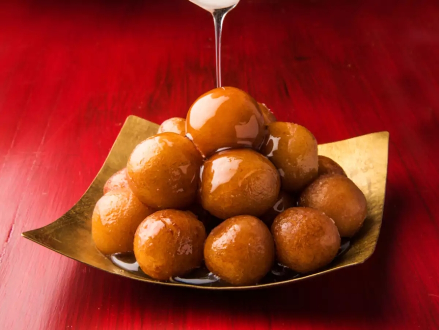 Gulab Jamun Recipe: Sweet Sugary Dessert from Indian Cuisine