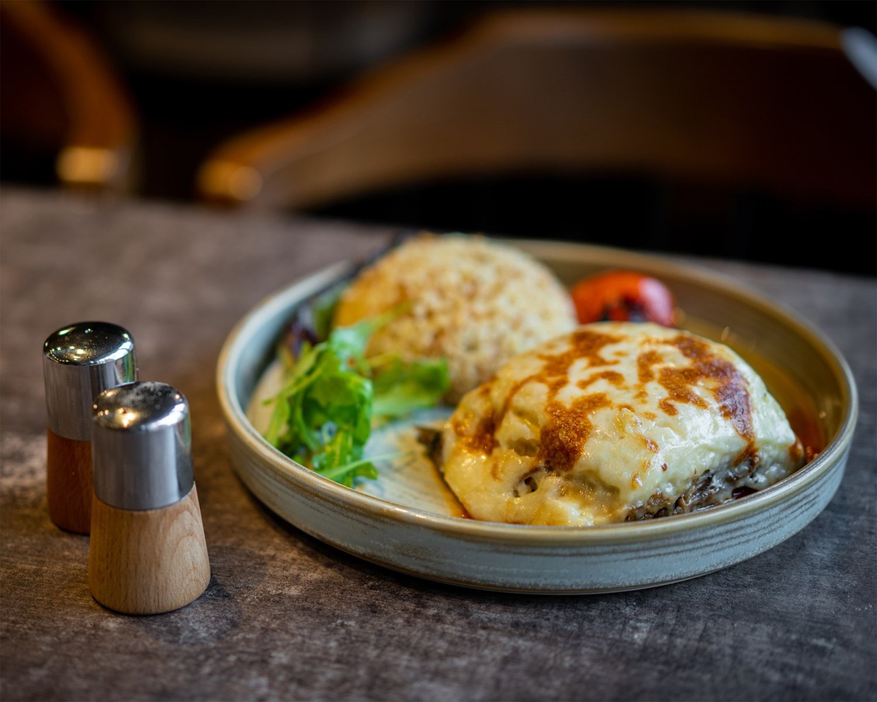 English Chicken and Mushroom Pie Recipe