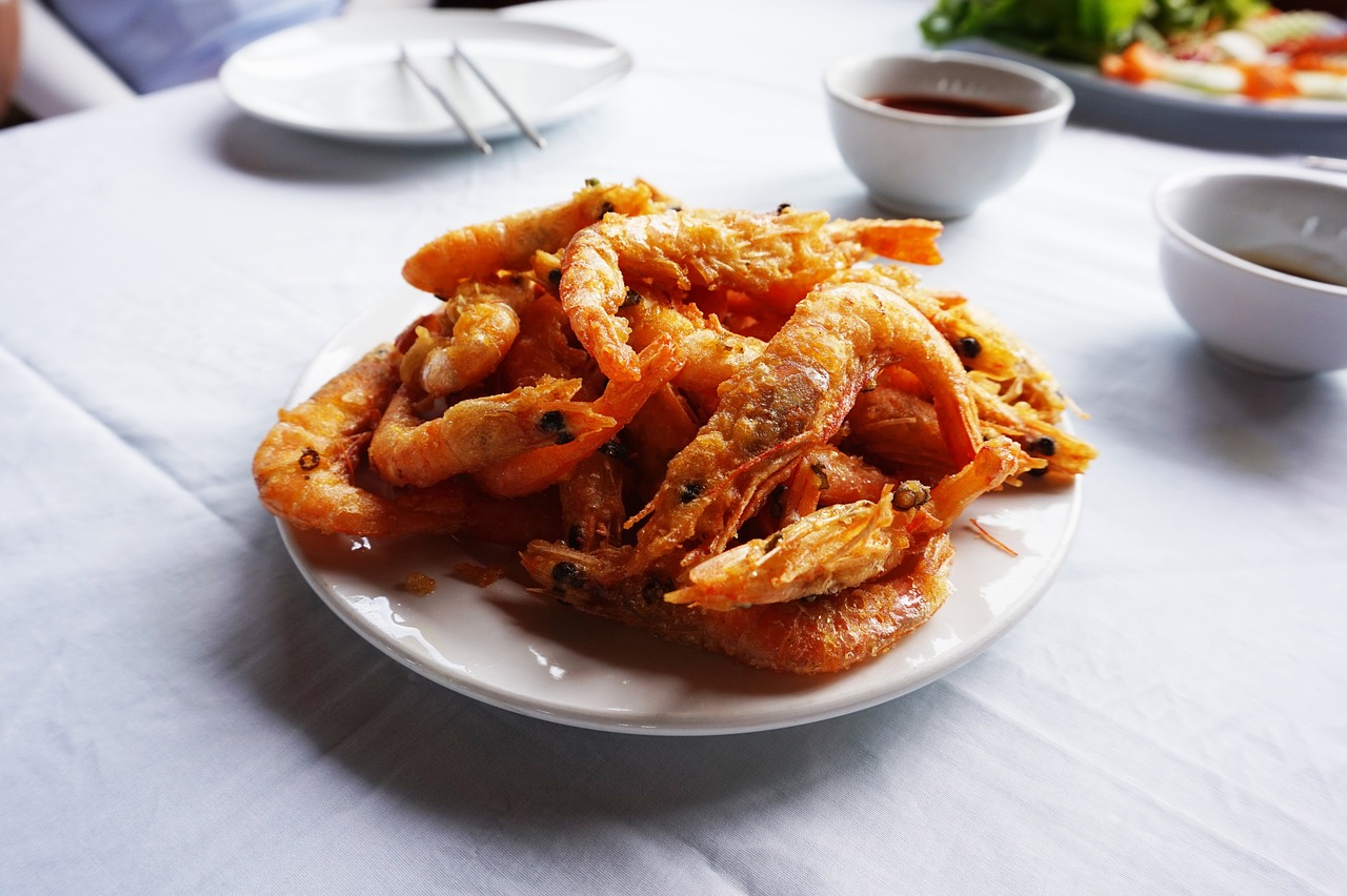 Japanese Tempura: Crispy Fried Seafood and Vegetables