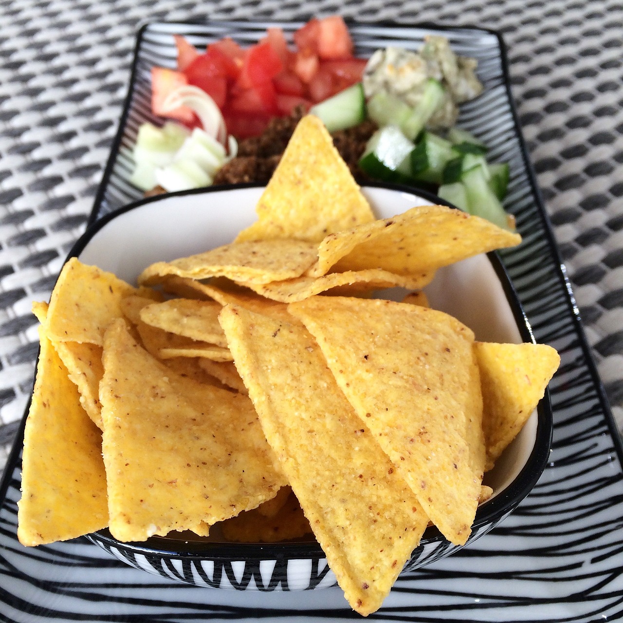 Baharatlı Lezzetler: Acılı Taco Salatası Tarifi
