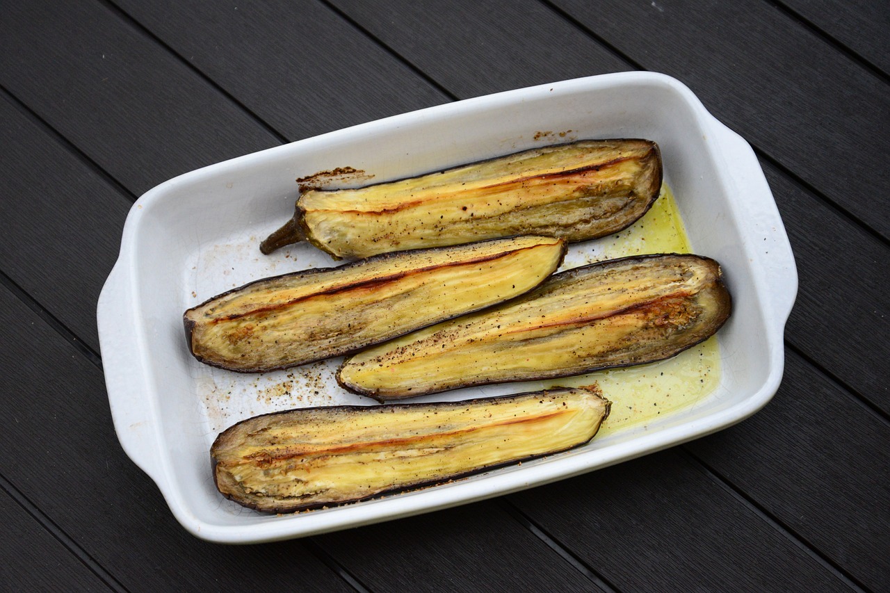 Rigatonis aux Aubergines Grillées : Un Plat Méditerranéen Équilibré