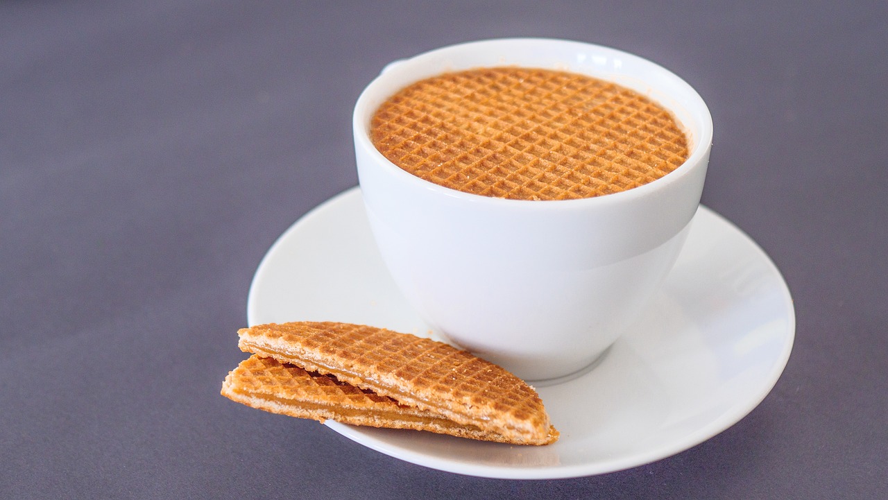 Maravilhas de Stroopwafel Holandesas: Doçura Recheada de Caramelo