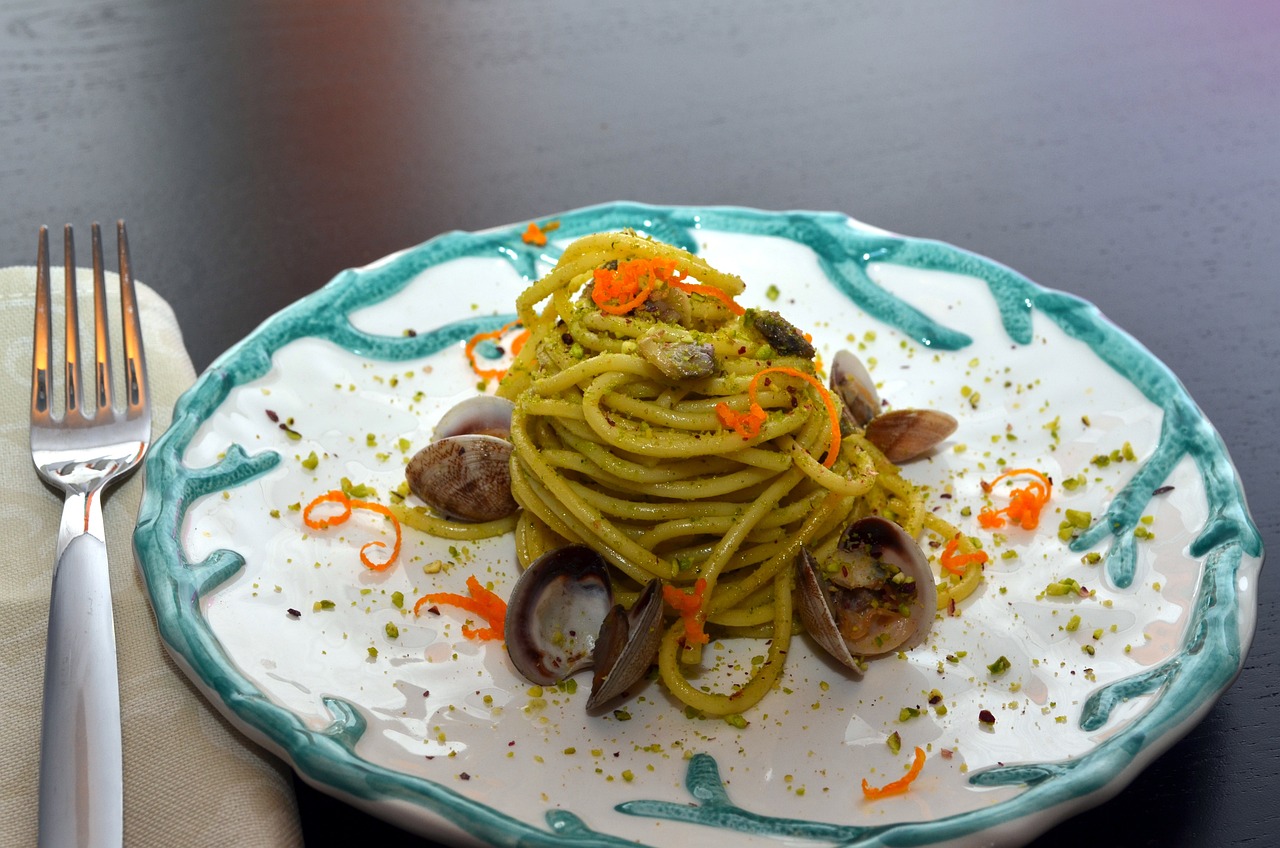 Linguines au Pesto de Roquette : Un Goût Épicé et Herbacé