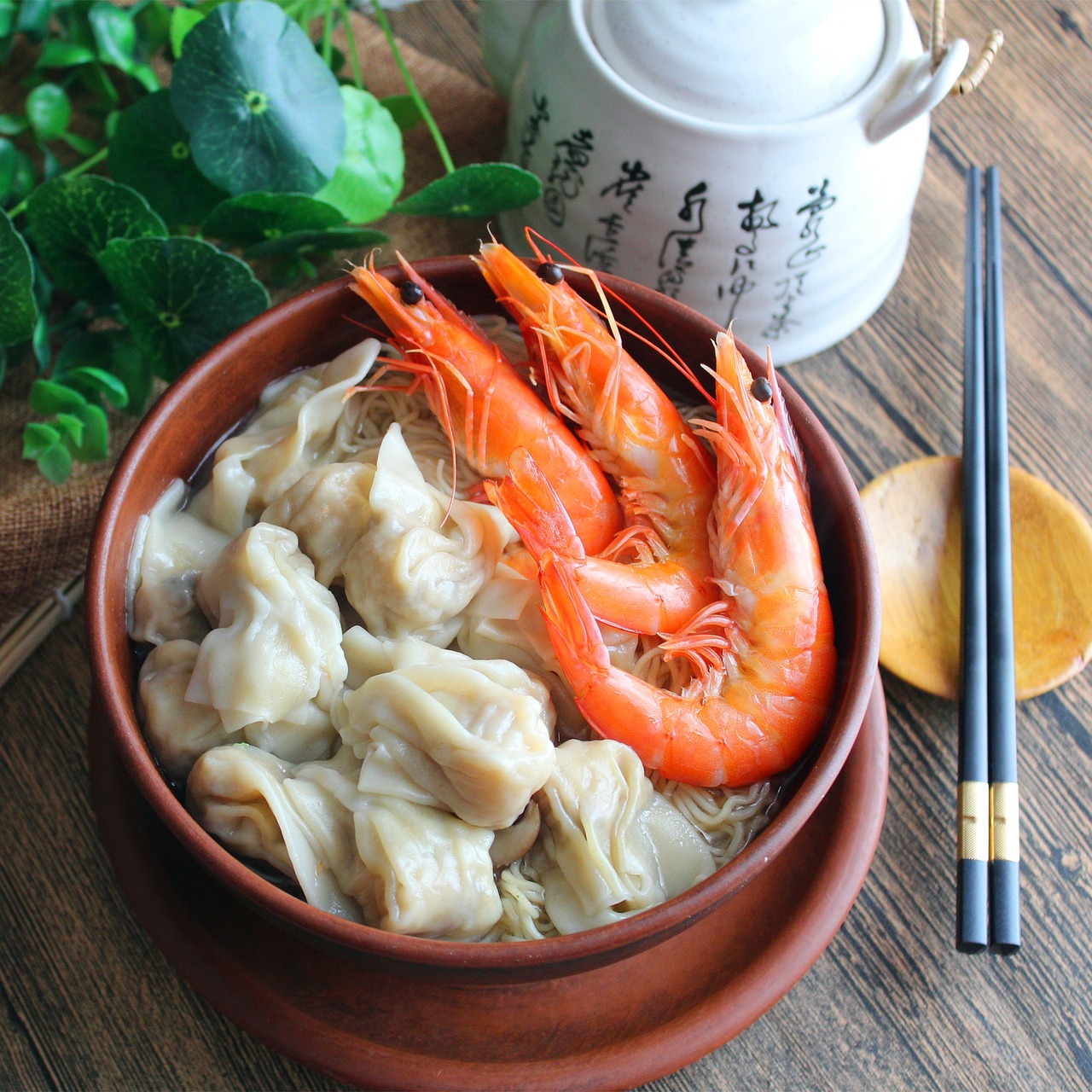 Serving and Enjoying Sopa de Mariscos