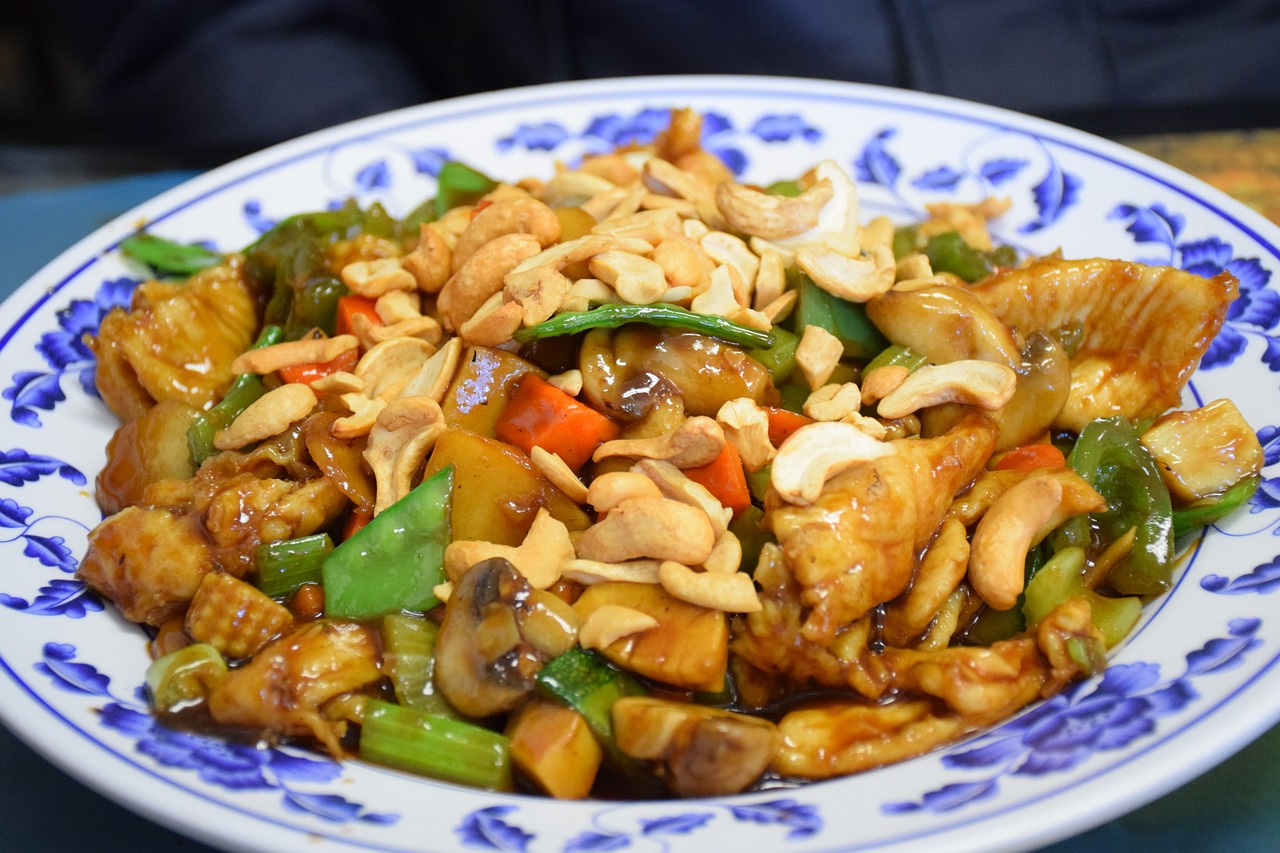 Gong Bao Jiding Recipe: Delicious Cashew Chicken Dish from Chinese Cuisine