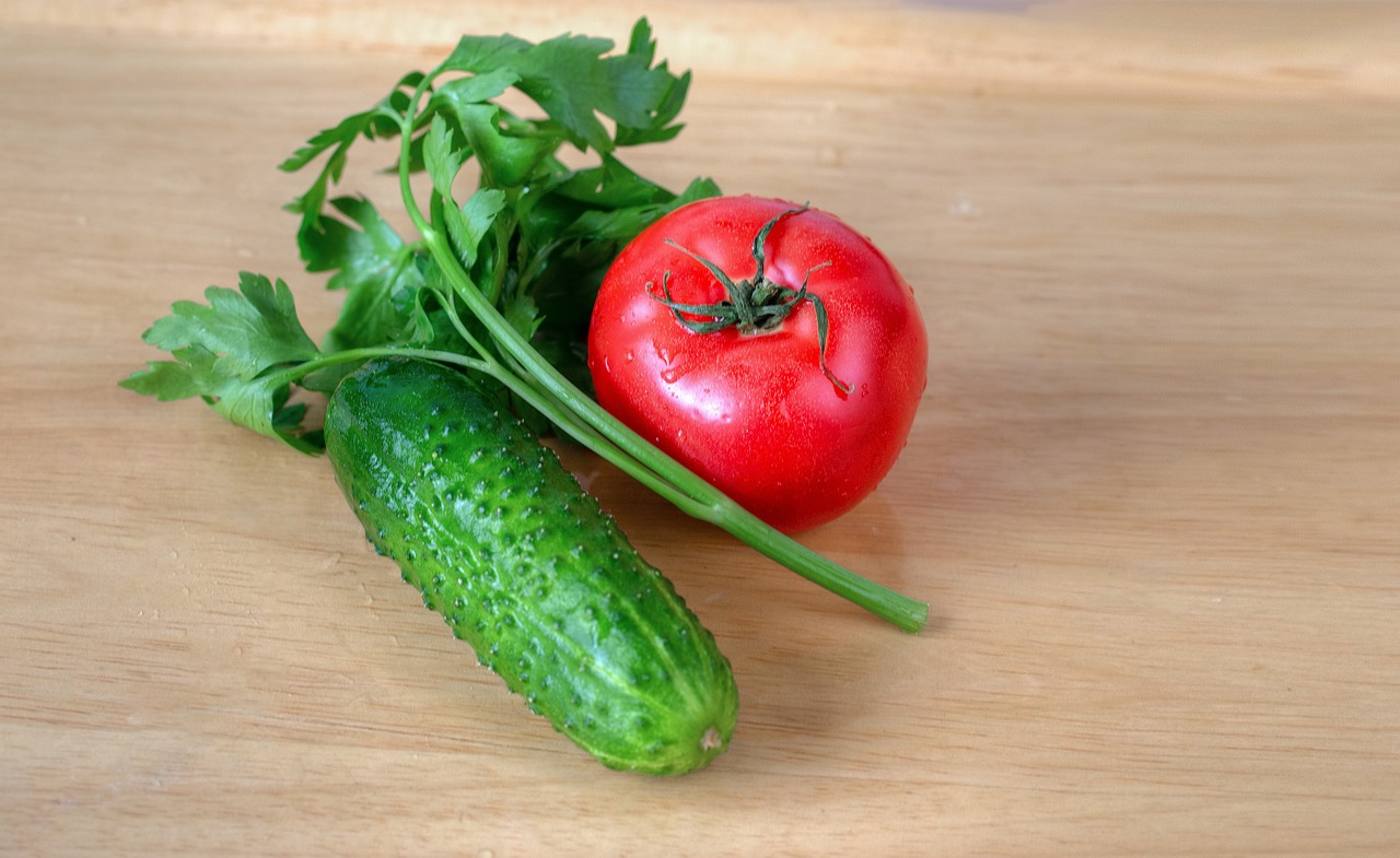 Variações Vegetarianas do Hambúrguer com Molho Pesto