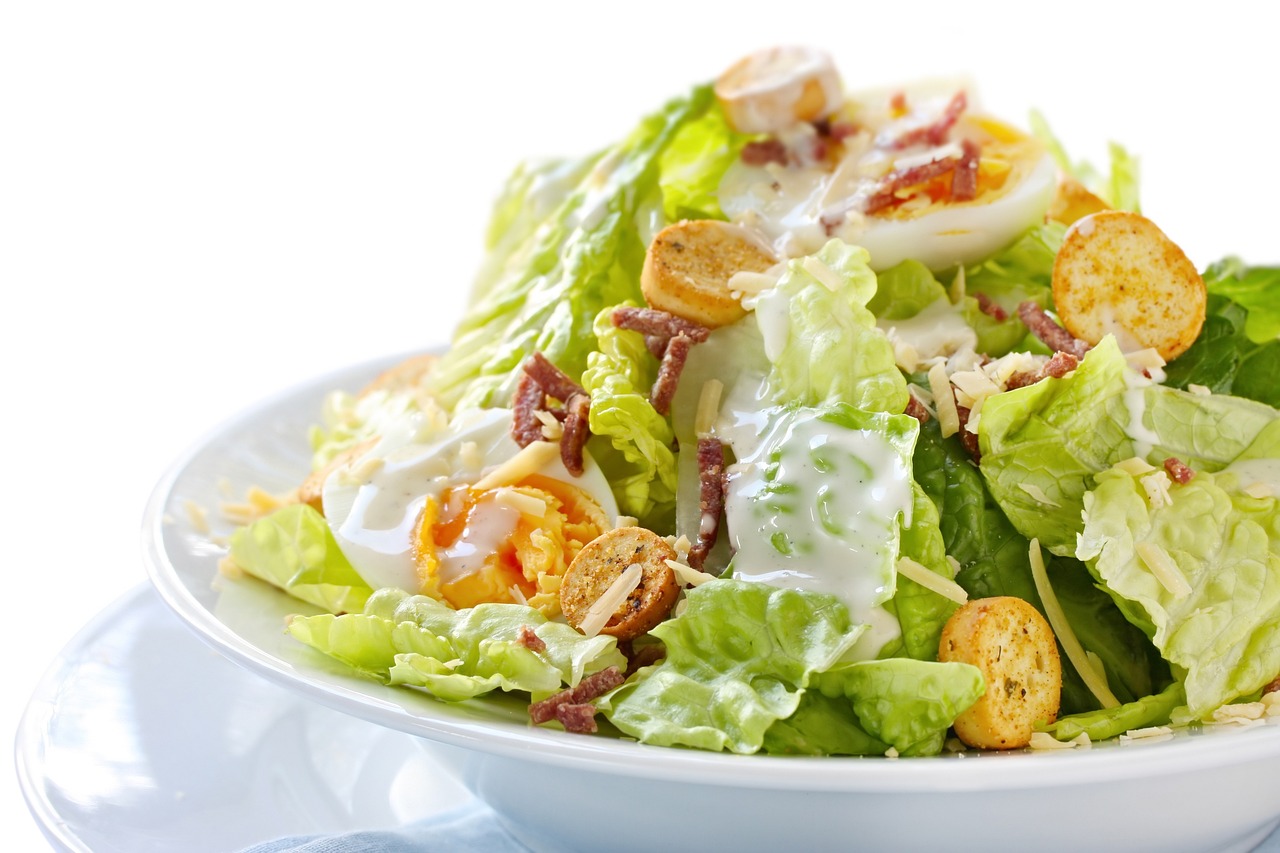 Salade Grecque Authentique : Saveurs ensoleillées