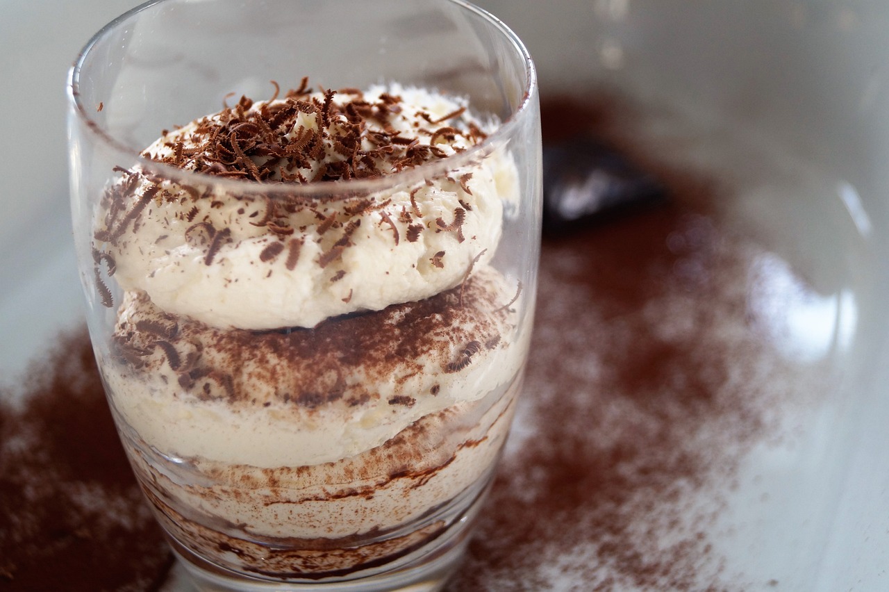 Klasik Tiramisu Tarifi: İtalyan Lezzetinin En İyisi