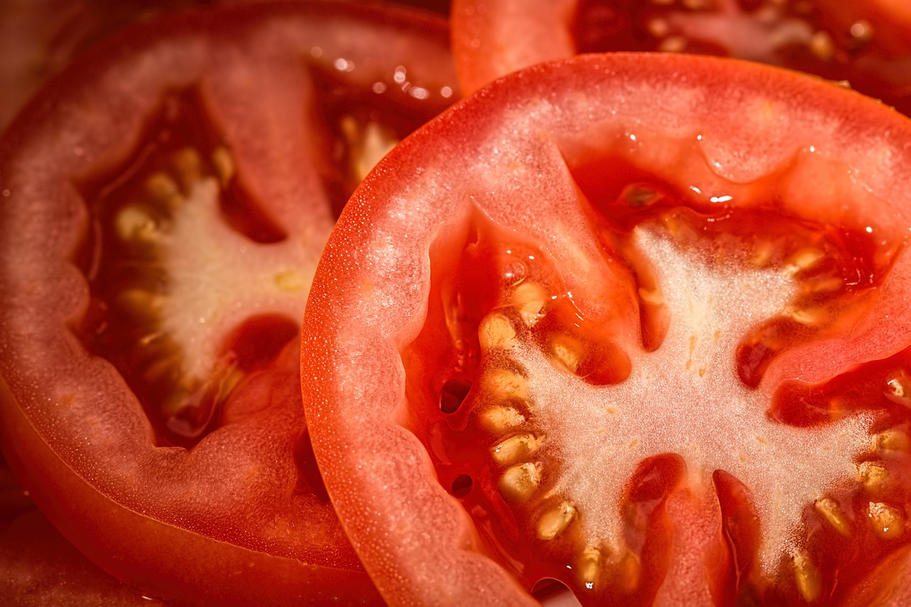 Salade Caprese : Tomates, Mozzarella et Basilic