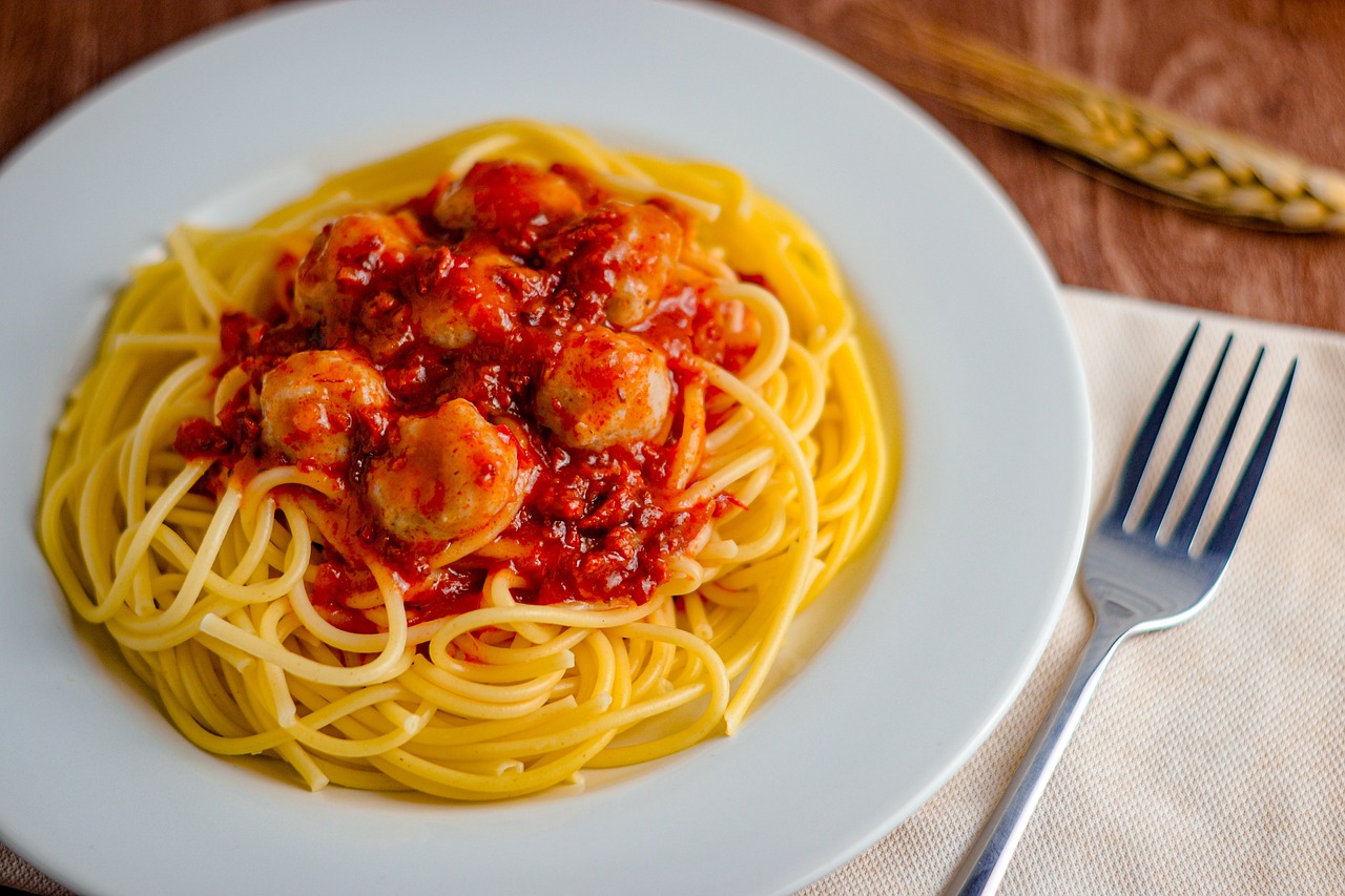 Linguine with Clams in White Wine Sauce