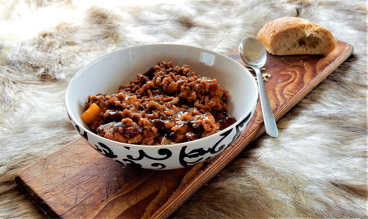 Amerikan Chili con Carne: Baharatlı ve Bol Etli Meksika Usulü Chili