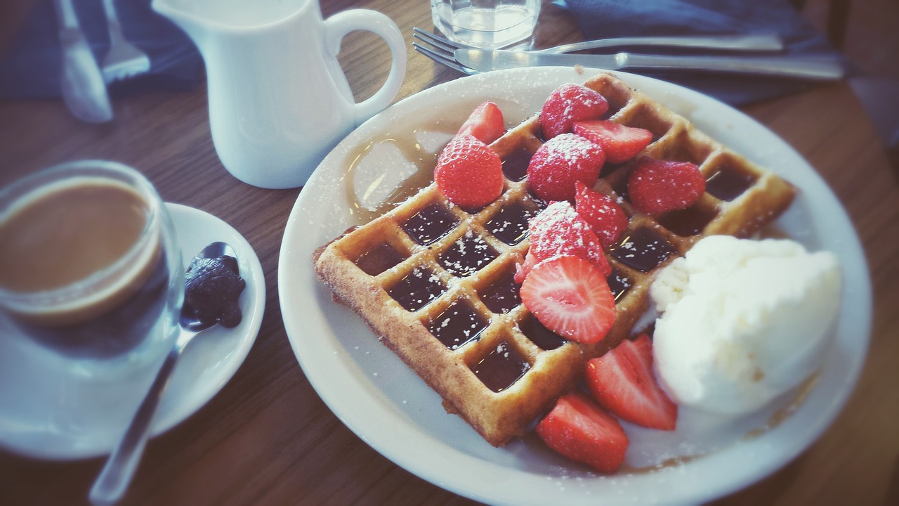 Brunch Gaufres Belges : Délices Croustillants et Moelleux