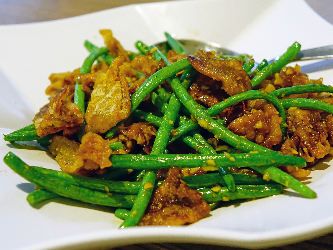 Stir-Fried Green Beans: Simple and Flavorful Chinese Side Dish