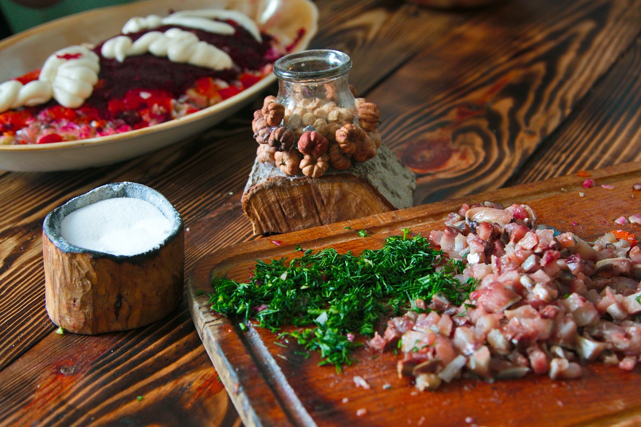 Ensaladas y Encurtidos Rusos: Recetas Frescas y Deliciosas a Base de Verduras