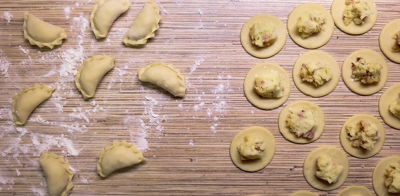 Pelmeni e Vareniki: A Arte dos Pastéis Russos e Suas Variações