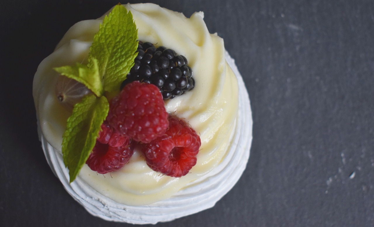 Pavlova Australienne Parfaite : Délice Léger et Aérien